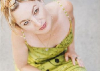 Mimi On The Beach by Jane Siberry