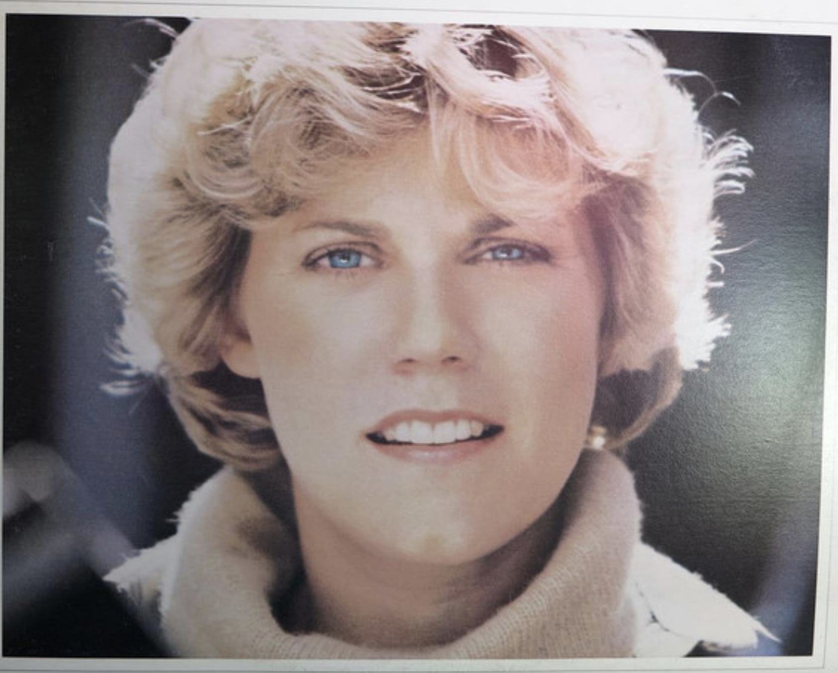 Walk Right Back by Anne Murray