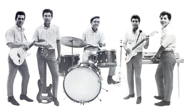 Still by the Sunrays