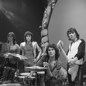 Golden_Earring_-_TopPop_1974_7